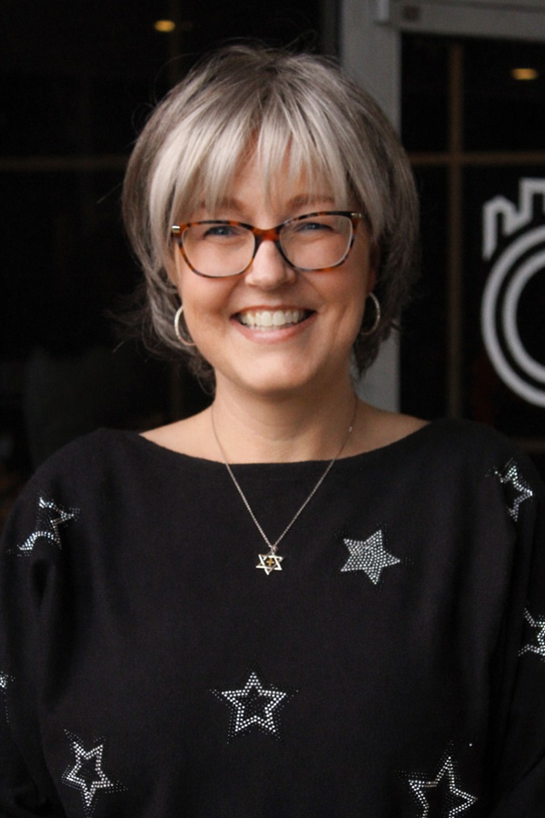 A picture of Pastoral Assistant & Church Administrator Jennifer Lopez.